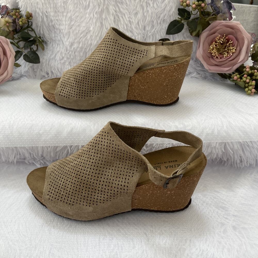 Marina Luna Wedge Sandals Womens 8 Beige Suede Leather Comfort Cork Heel Grunge